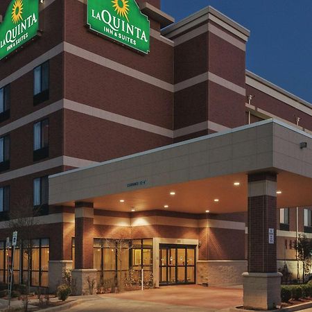 La Quinta By Wyndham Edmond Hotel Exterior foto